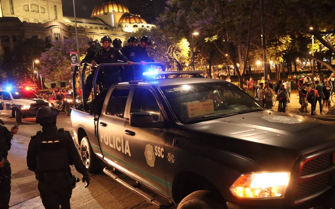 Una mujer herida y un detenido deja balacera en acceso al Metro Bellas Artes